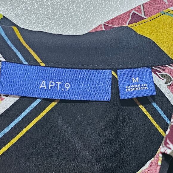 Apt. 9 Button-Up Blouse Women's Size M Abstract Floral Pockets Business Casual - Picture 3 of 7